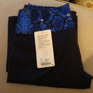 Lululemon Groove yoga pant NWT tall
